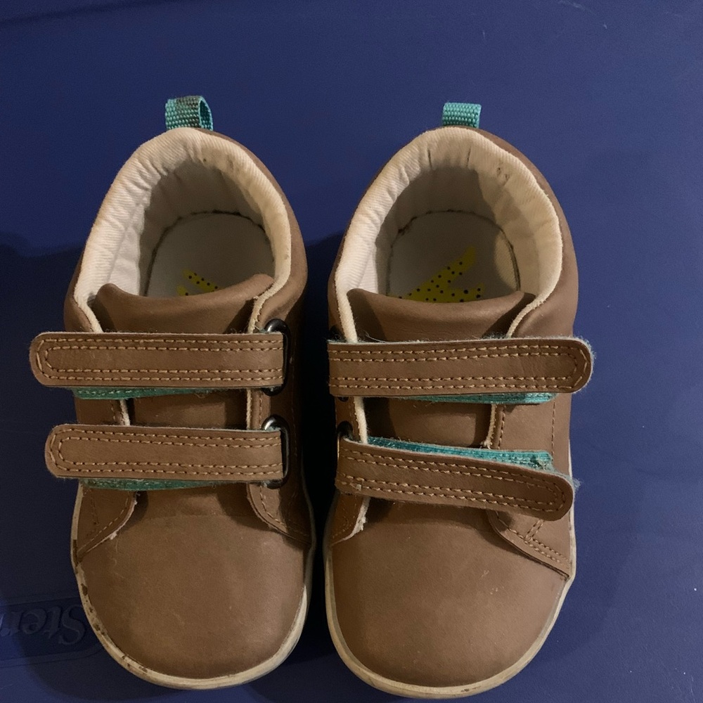 2 pairs of Ten Little brand size 9 sneakers, in tan and blue.